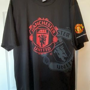 Manchester United Soccer/football official shirt XL